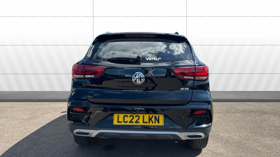 MG ZS Exclusive Black #6