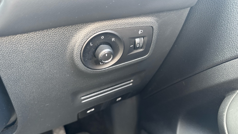 MG ZS 1.0T Gdi Exclusive Dct Black #26
