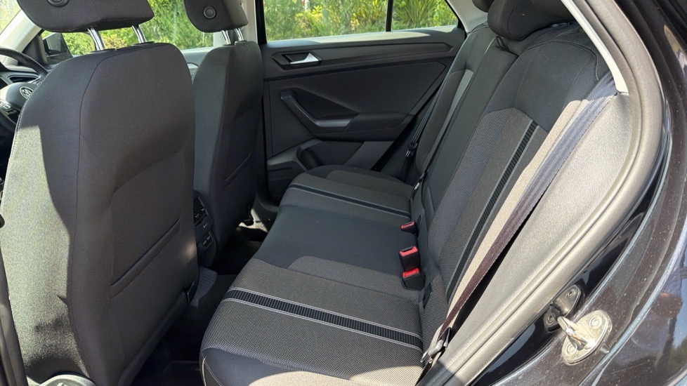 Volkswagen T-Roc Design Grey #16