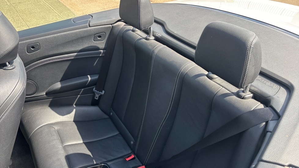 BMW 2 Series 218I Luxury Red #16