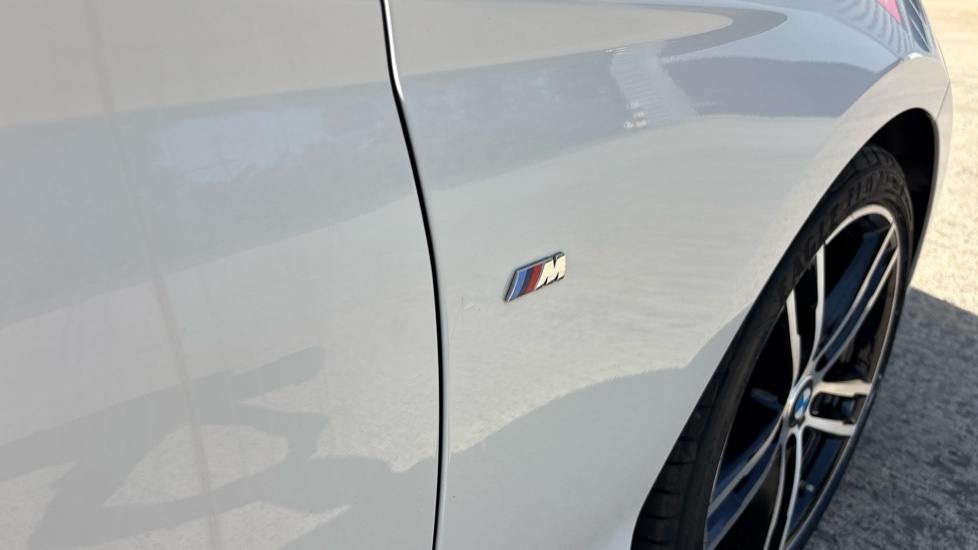 BMW 2 Series 218I Luxury Red #32