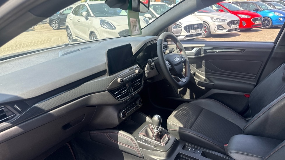 Ford Focus 1.5 Ecoblue 120 Titanium Privacy Glass Grey #9