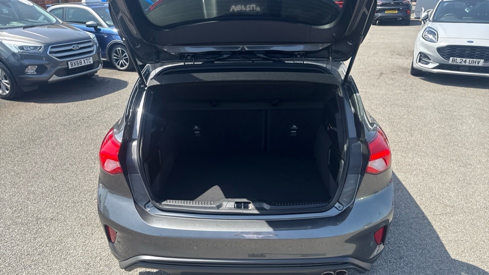 Ford Focus 1.5 Ecoblue 120 Titanium Privacy Glass Grey #4