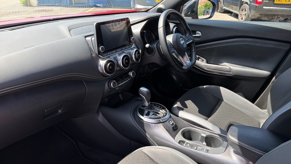 Nissan Juke N-connecta Grey #9