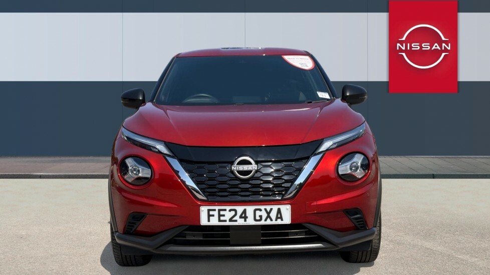 Nissan Juke N-connecta Red #3
