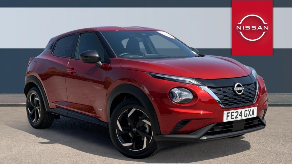 Nissan Juke N-connecta Red