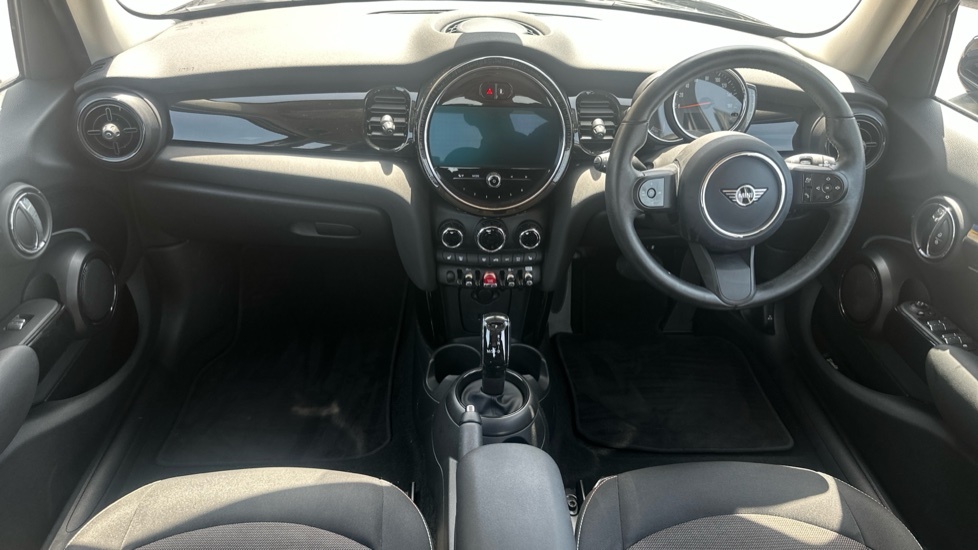 Mini Hatch Cooper Classic Black #4