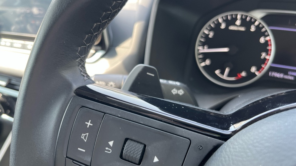 Nissan Qashqai N-connecta Grey #26