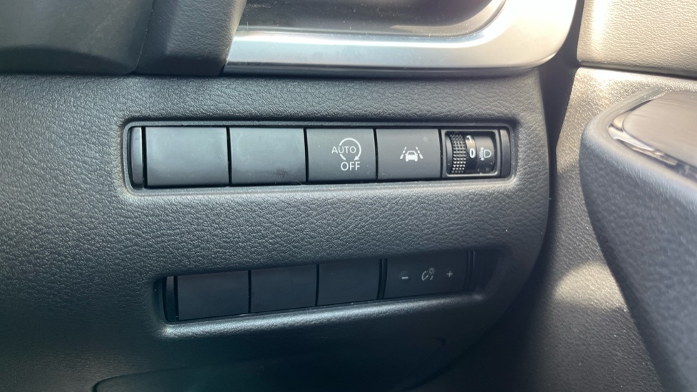 Nissan Qashqai N-connecta Grey #21