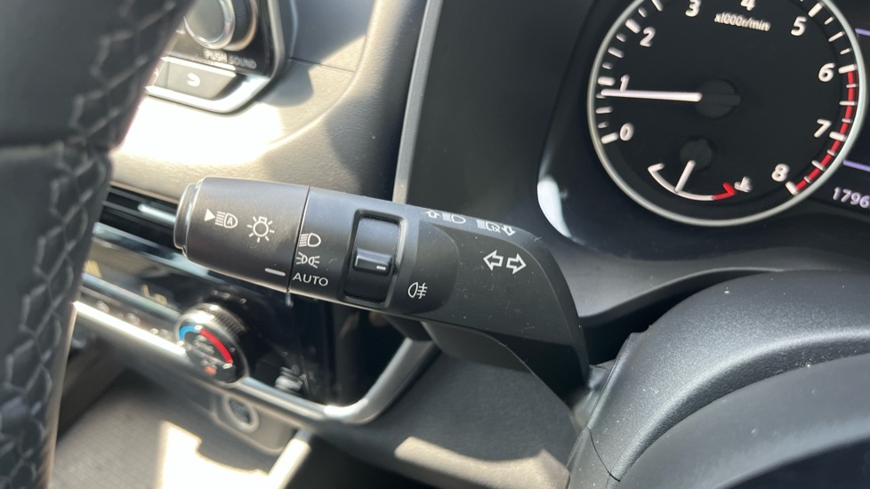 Nissan Qashqai N-connecta Grey #27