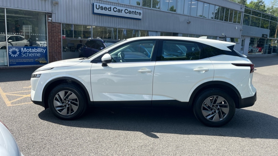 Nissan Qashqai N-connecta Grey #37