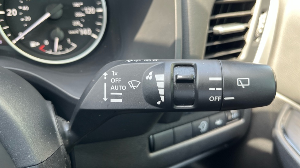 Nissan Qashqai N-connecta Grey #24