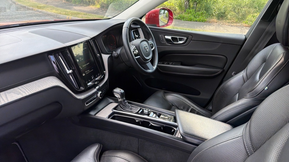 Volvo XC60 2L R-design Grey #9