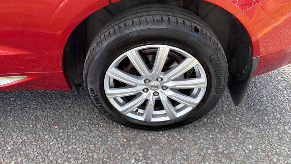 Volvo XC60 2L R-design Grey #32
