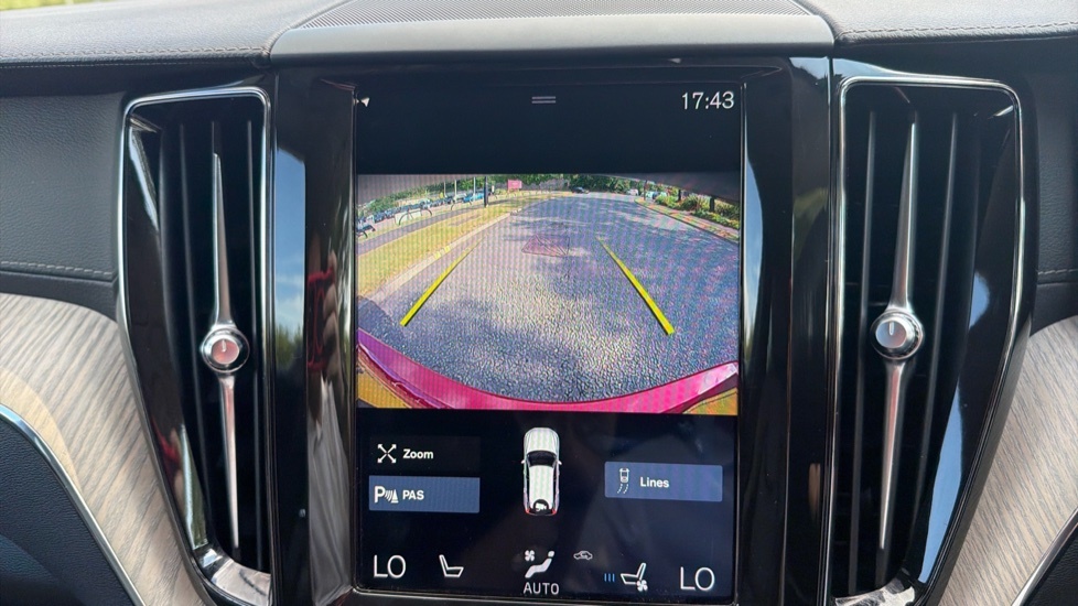 Volvo XC60 2L R-design Grey #20