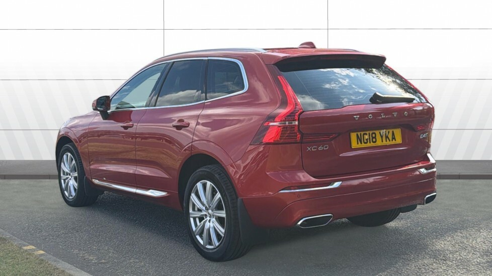 Volvo XC60 Inscription Red #2