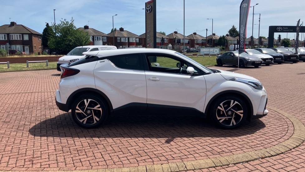 Toyota C-Hr Excel Purple #41