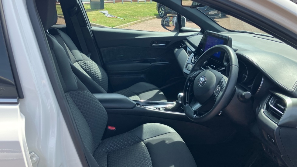 Toyota C-Hr Excel Purple #12