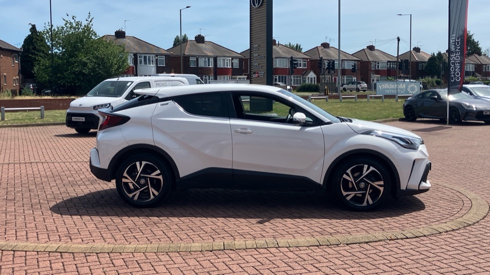 Toyota C-Hr Excel Purple #23