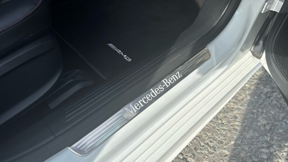 Mercedes-Benz A Class A 200 Amg Line Black #27