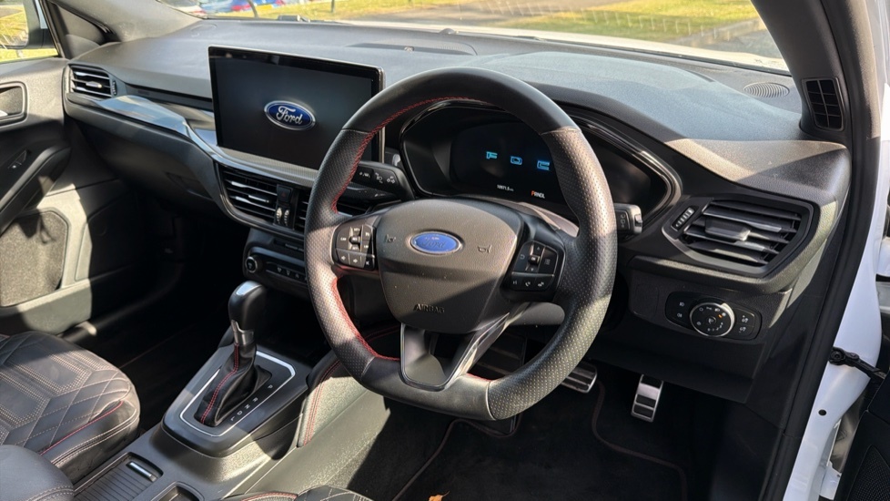 Ford Focus 1.0 Ecoboost Hybrid Mhev 155 Titanium X Silver #11