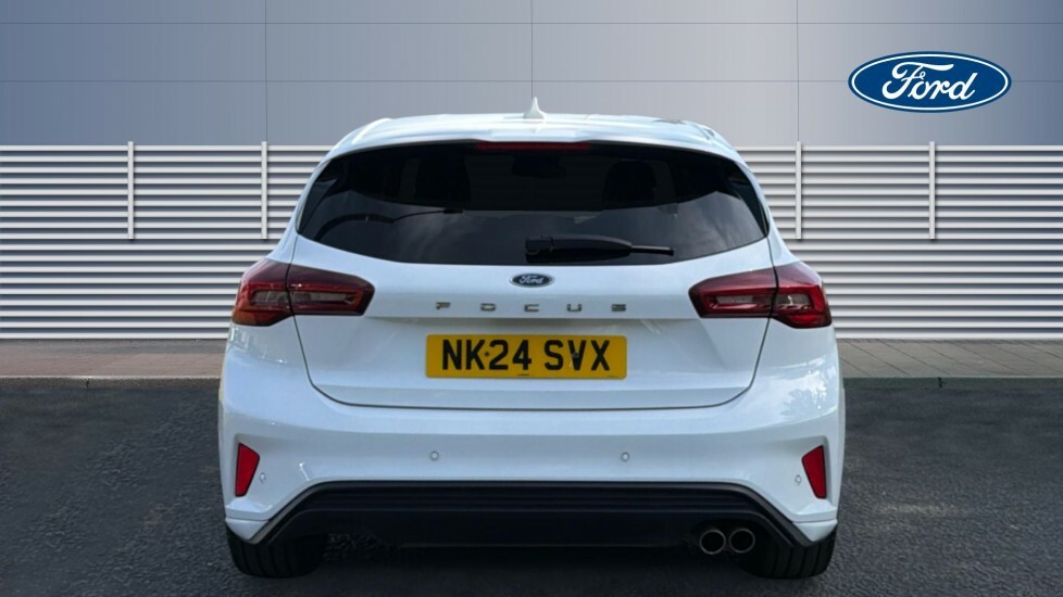 Ford Focus St-line X White #6