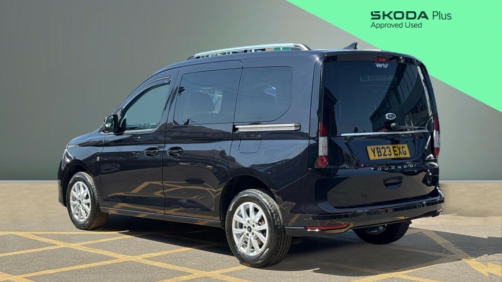 Ford Tourneo Connect Titanium Black #3