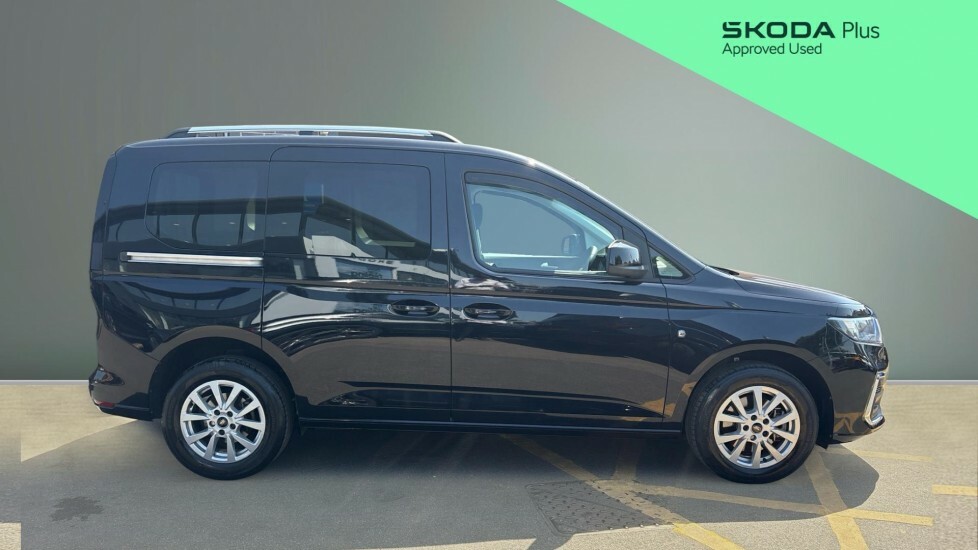 Ford Tourneo Connect Titanium Black #4