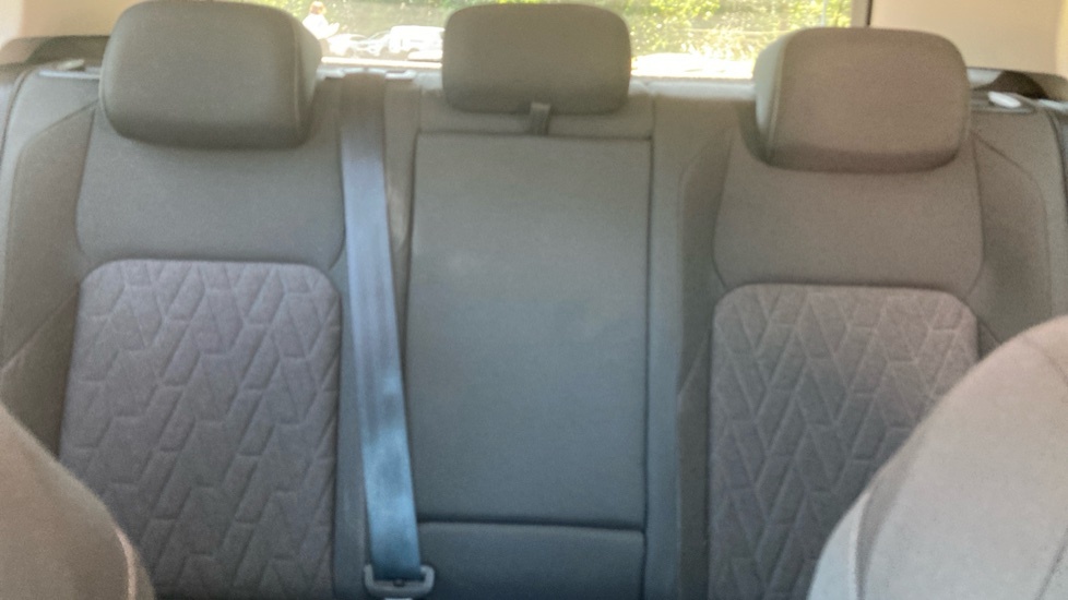Volkswagen Golf 1.5 Tsi Match Grey #15