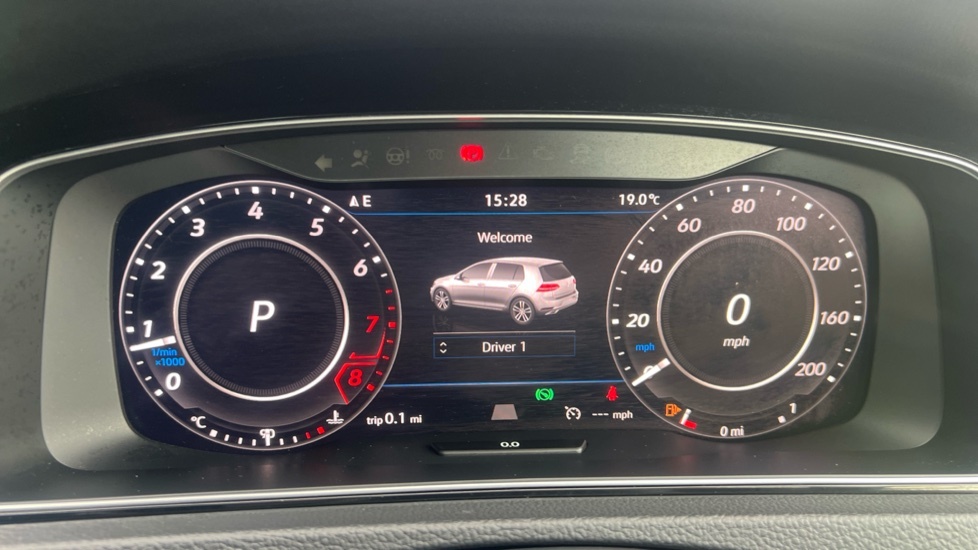 Volkswagen Golf Match Tdi Dsg White #18