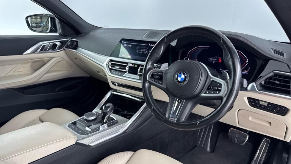 BMW 4 Series M Sport Black #6