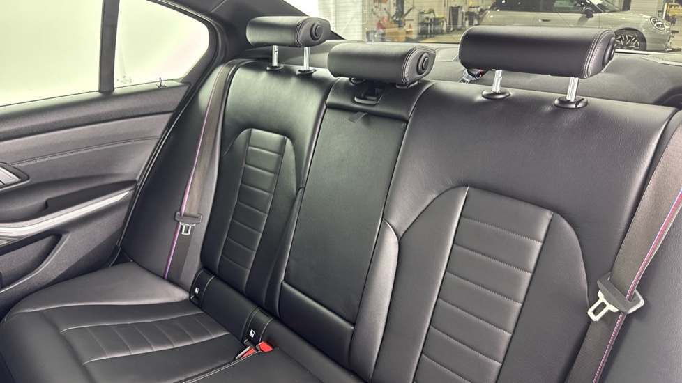 BMW 3 Series 320D M Sport Step Black #12