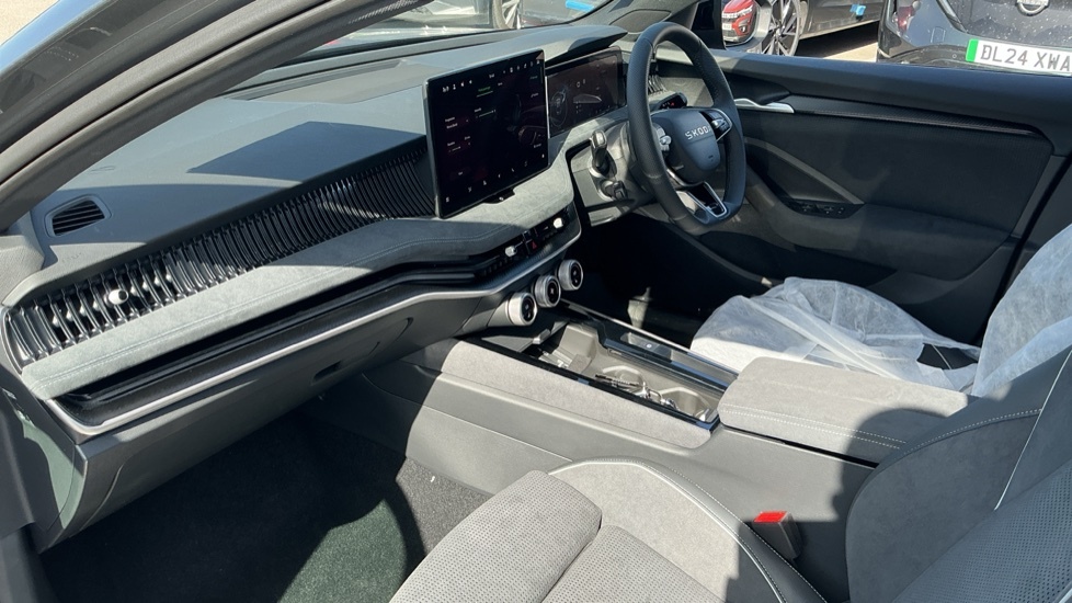Skoda Superb Sportline Grey #2