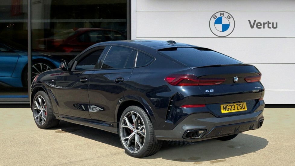 BMW X6 M M Sport White #2