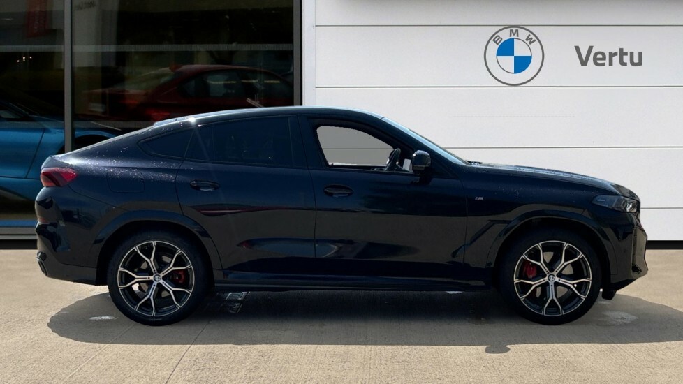BMW X6 M M Sport White #3