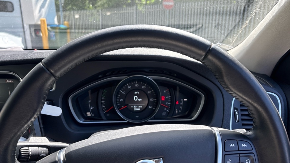Volvo V40 Momentum T2  #17