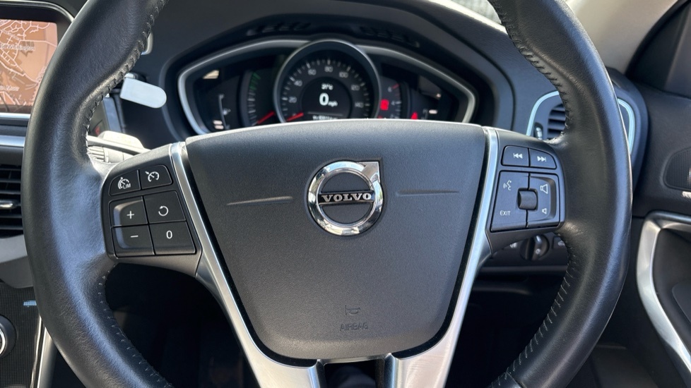 Volvo V40 Momentum T2  #23