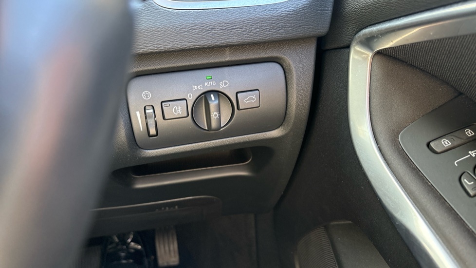 Volvo V40 Momentum T2  #21