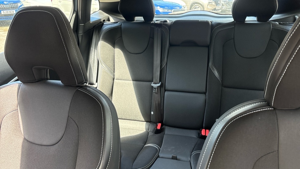 Volvo V40 Momentum T2  #15