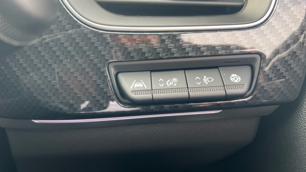 Renault Arkana Renault Arkana 1.6 E-tech Hybrid 145 Engineered Bo Blue #31