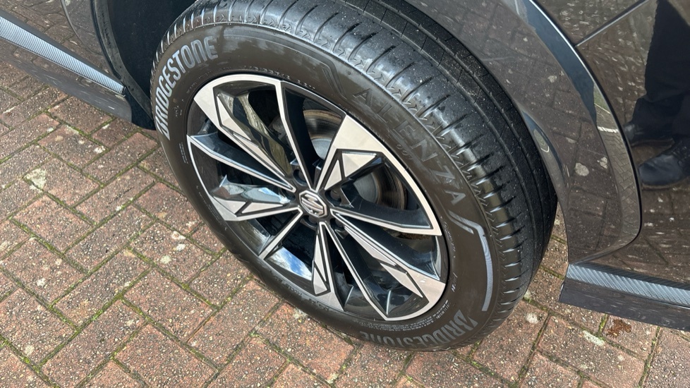 MG HS 1.5 T-gdi Se 2Wd Red #55