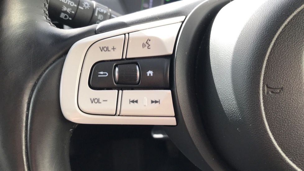 Honda Jazz Advance I-mmd Cvt Blue #17