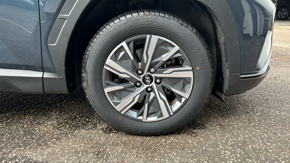 Hyundai Tucson Ultimate Silver #33