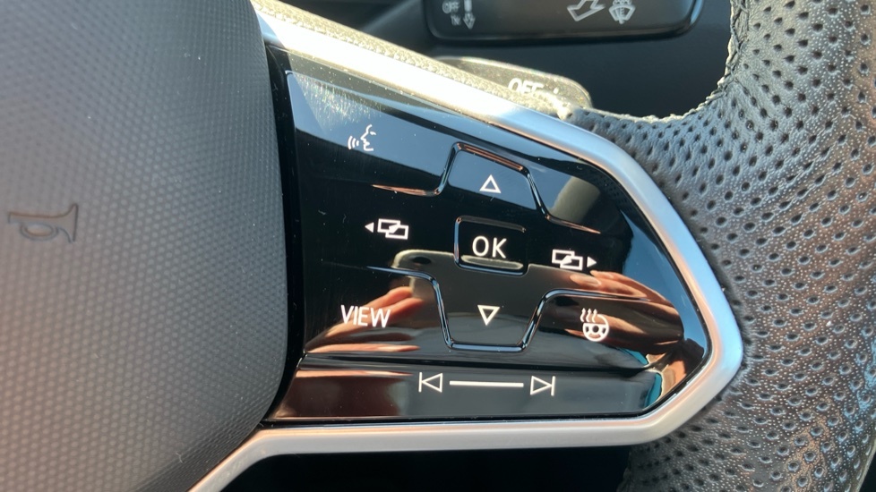 Volkswagen Tiguan Active Tsi Black #18