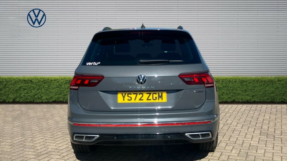 Volkswagen Tiguan Active Tsi Black #8