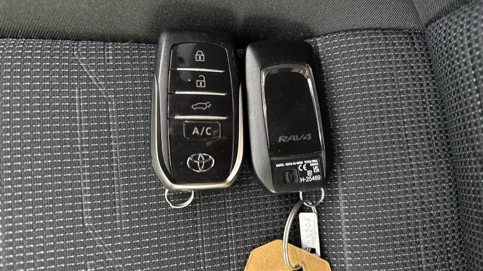 Toyota Rav 4 Rav4 Plug-in Design Black #27