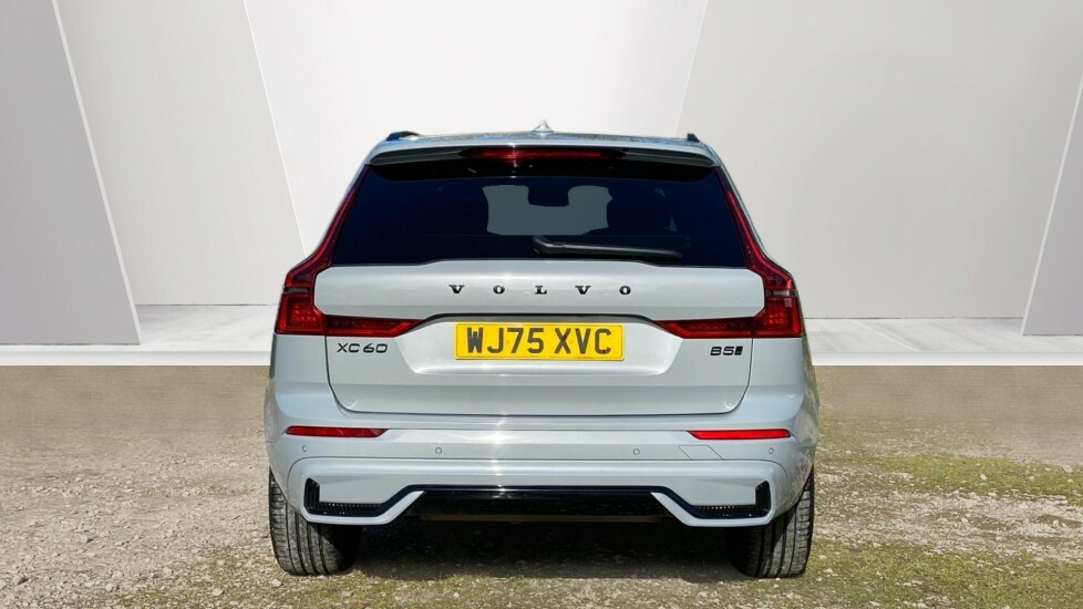 Volvo XC60 Ultra Dark Green #7