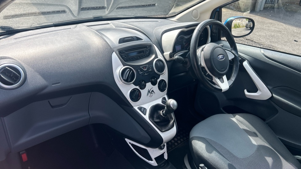 Ford KA 1.2 Zetec Euro 5 Ss White #9