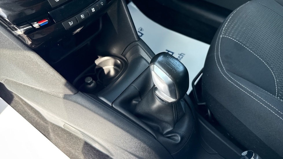 Peugeot 208 Diesel Grey #13