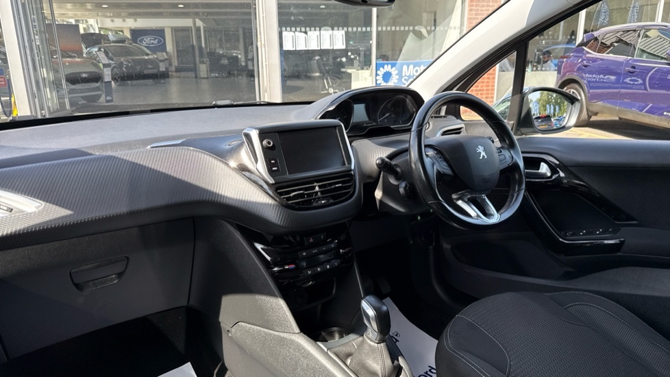 Peugeot 208 Diesel Grey #9